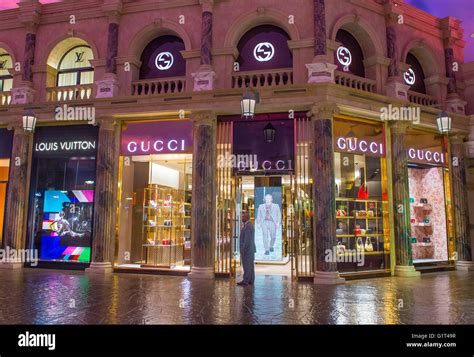 gucci outlet locations in las vegas|gucci caesars palace las vegas.